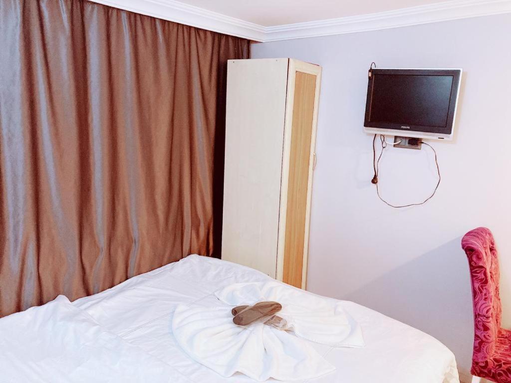 Aymila Apart Aparthotel Istanboel Buitenkant foto