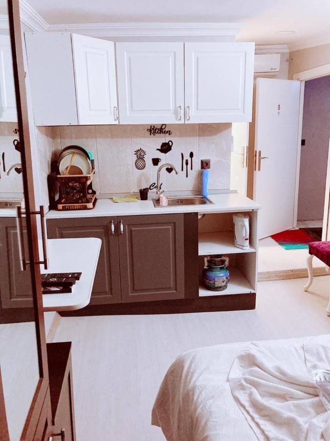 Aymila Apart Aparthotel Istanboel Buitenkant foto