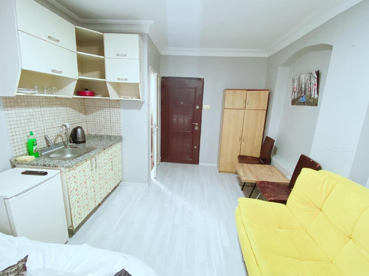 Aymila Apart Aparthotel Istanboel Buitenkant foto